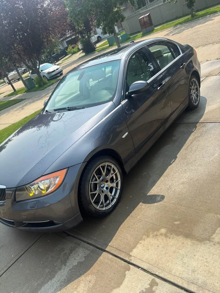 2007 BMW 335Xi 6-Speed - photo 3