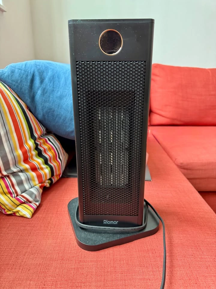 Space Heater with Remote - photo 2
