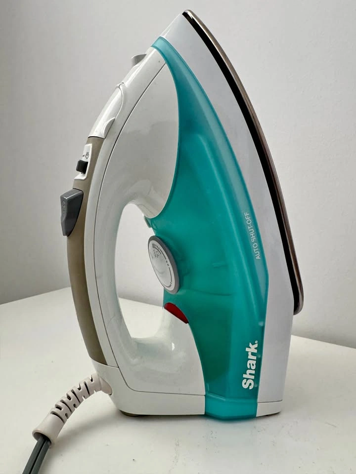 Shark Iron and Ironing Board