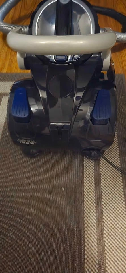 NOMA Multi Surface Bagless Corded Canister Vacuum - photo 4