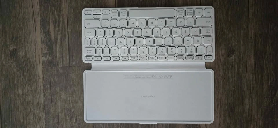 Logitech Keys-to-GO 2 Portable Bluetooth Tablet Keyboard - photo 3
