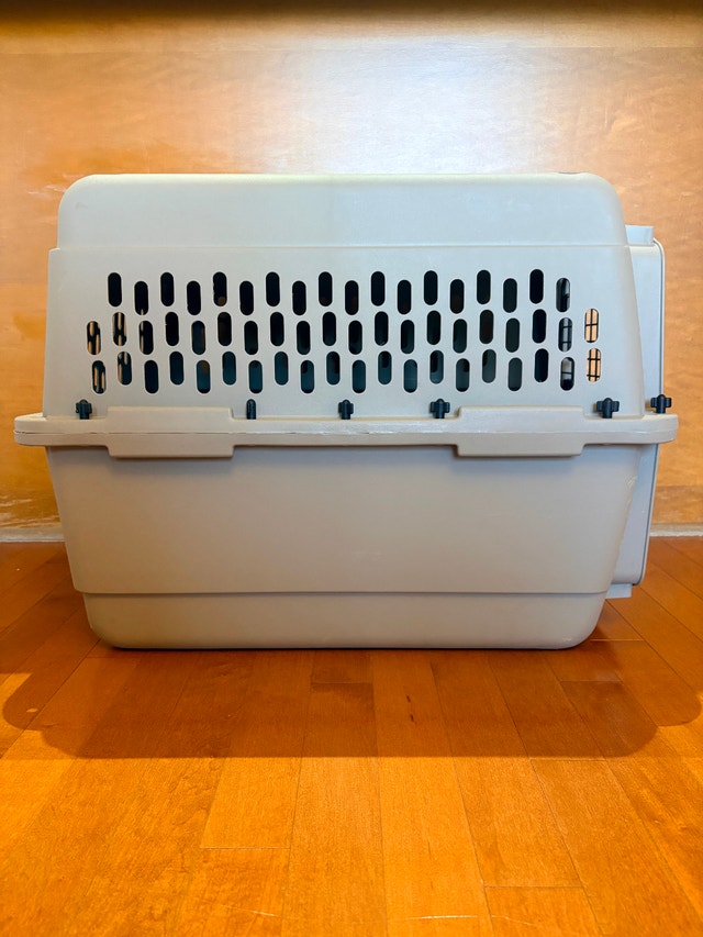 Pet Cage/Carrier