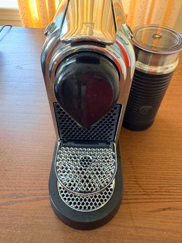 Nespresso Coffee Maker CitiZ - photo 5