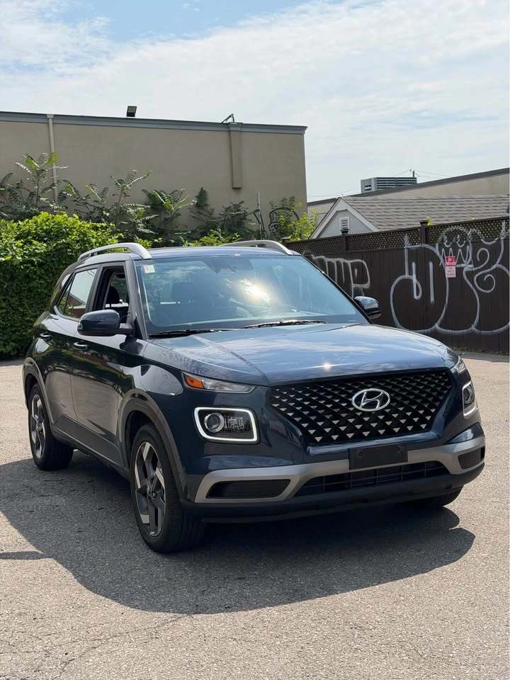 2024 Hyundai Venue - photo 2