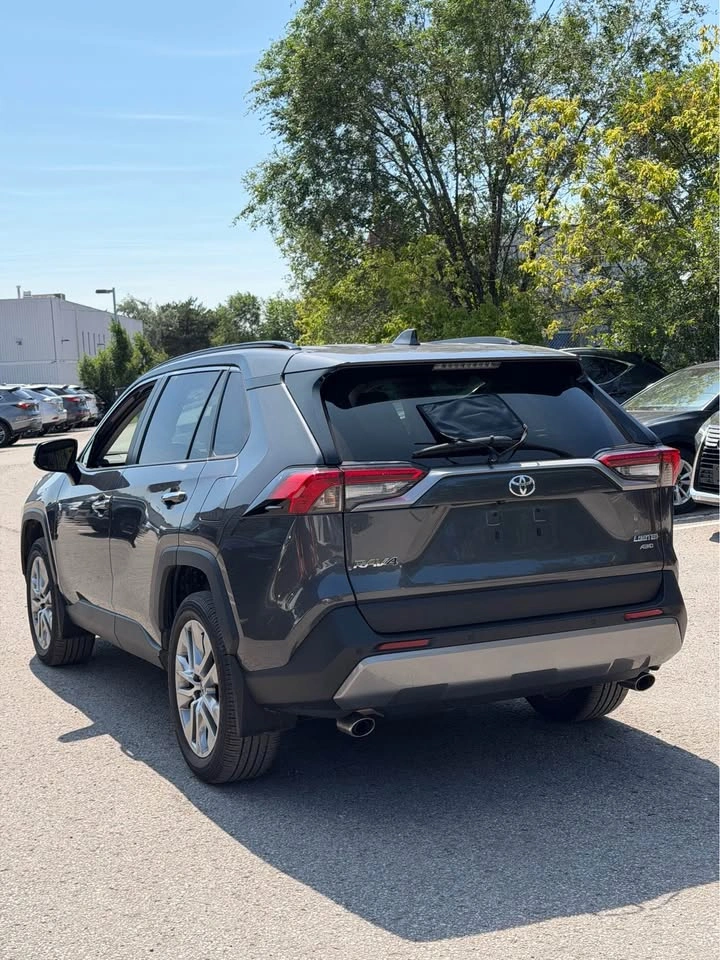 2023 Toyota RAV4 - photo 4