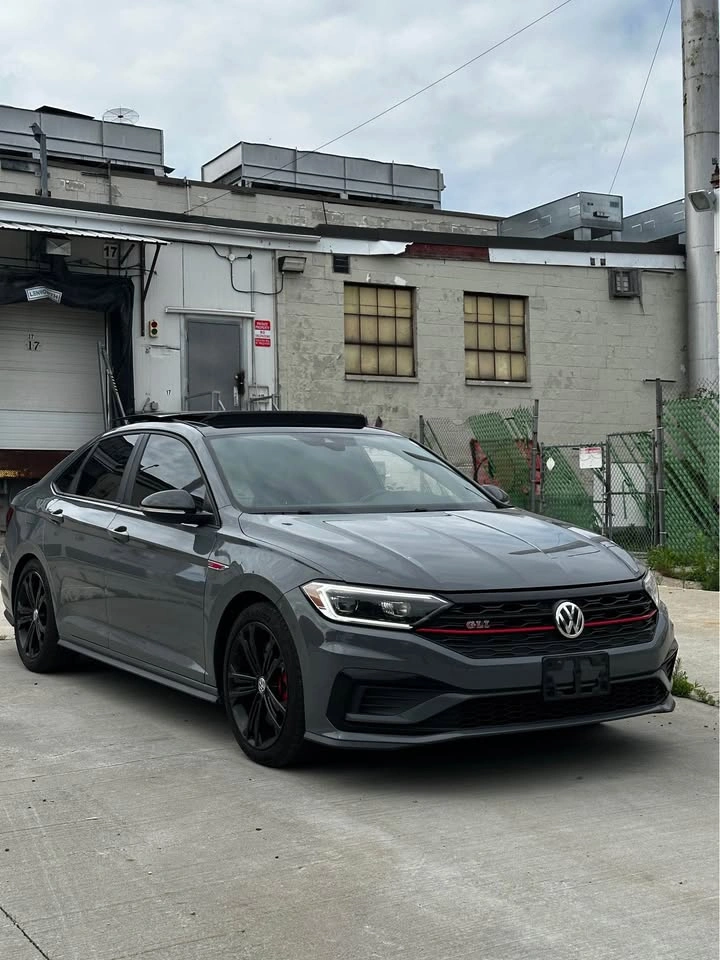 2021 Volkswagen GLI - photo 2