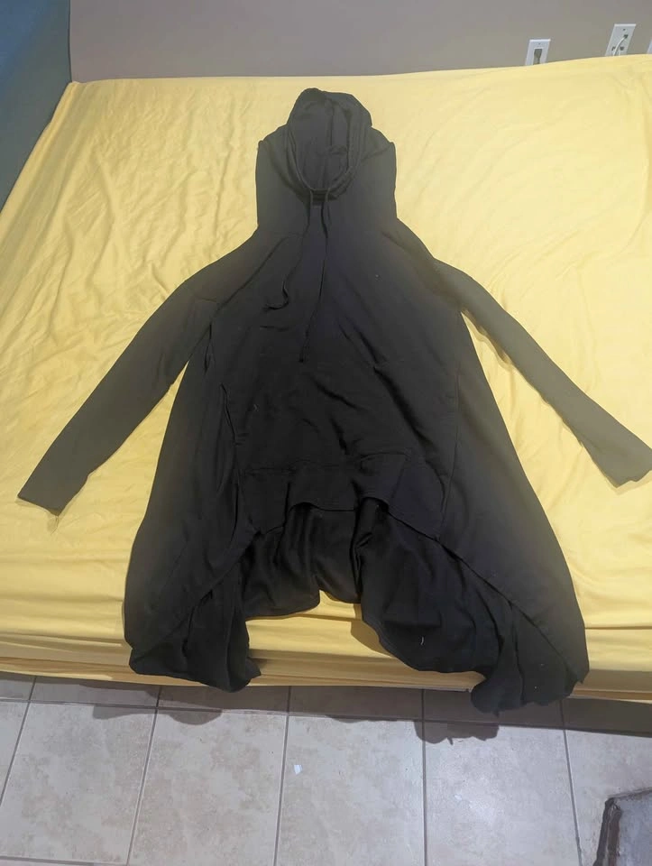 Large Black Cloak Hoodie - photo 2