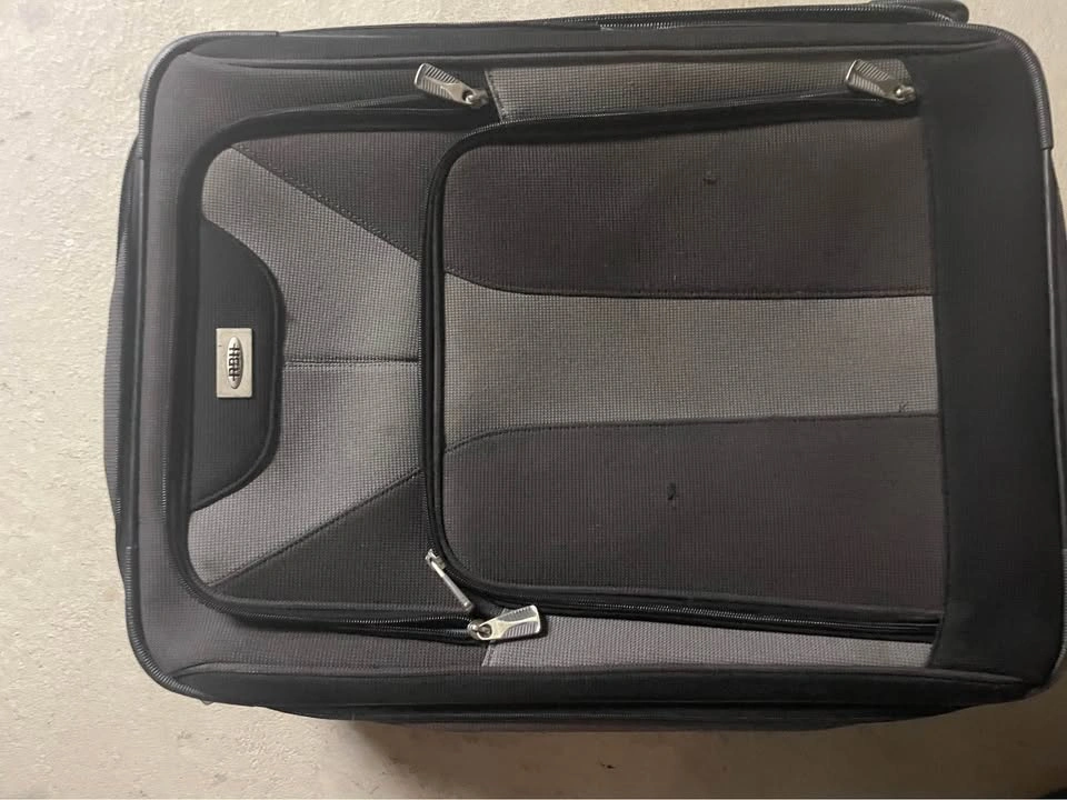 Rolling Travel Suitcase - photo 2