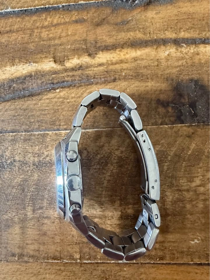 Mens BMW Watch (vintage model) - photo 2