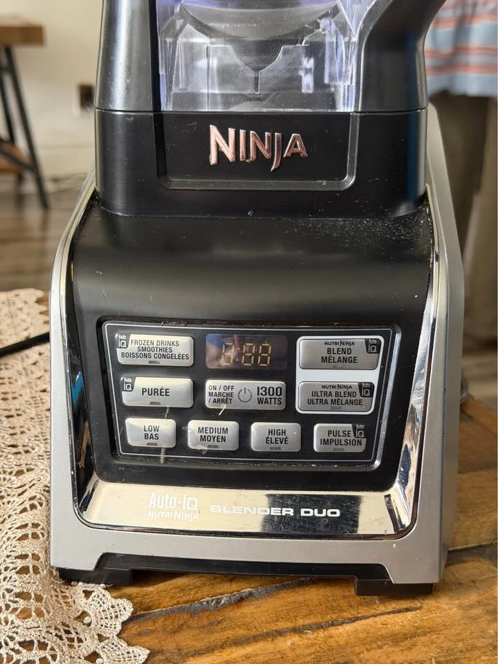 Ninja professional blender - photo 2
