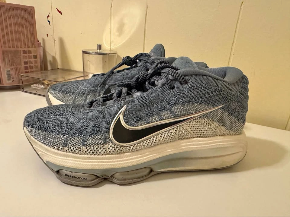 Nike GT-hustle 3