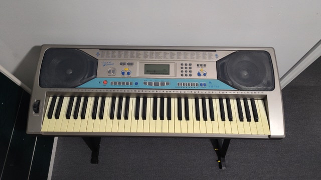 Piano Keyboard - photo 2