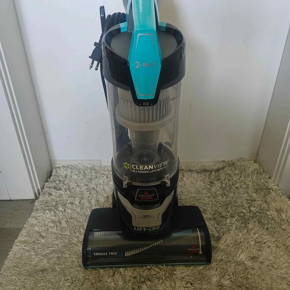 Bissell CleanView Swivel Rewind Pet Vacuum - photo 5