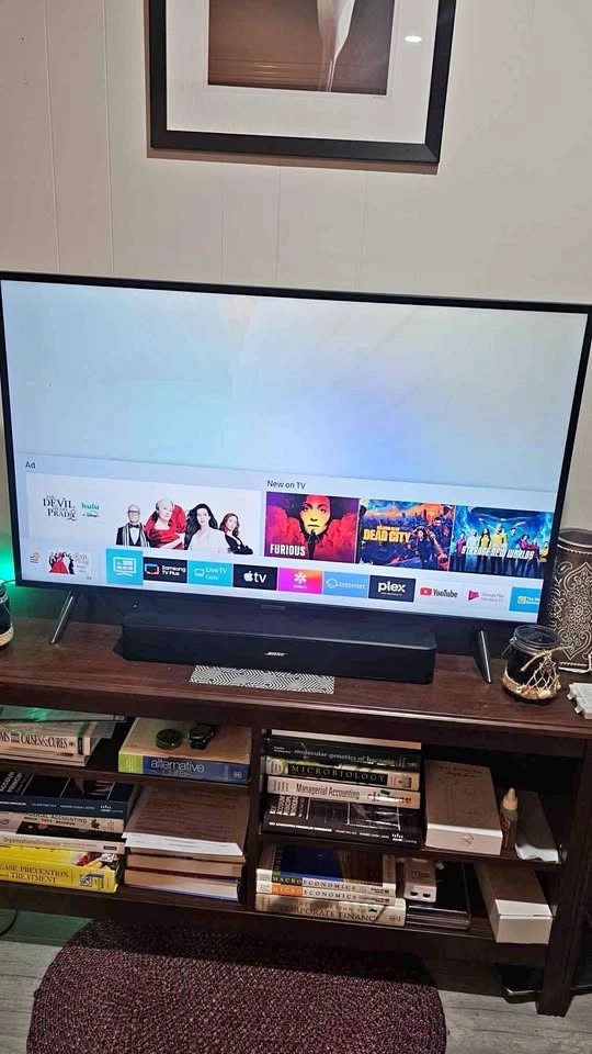 Samsung 43-inch 7 Series Smart TV, Bose Soundbar, TV Stand