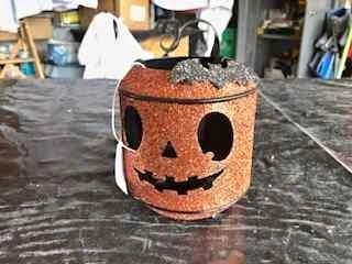 Candle holder pumpkin