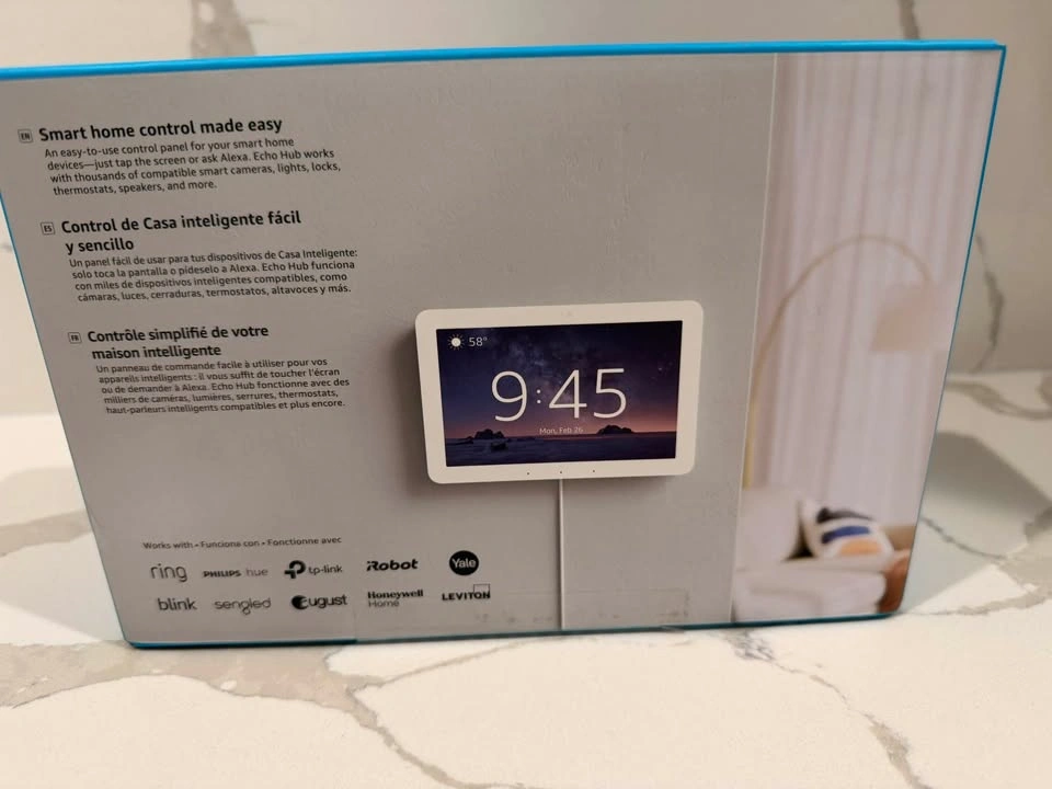 Amazon Echo Hub - photo 2
