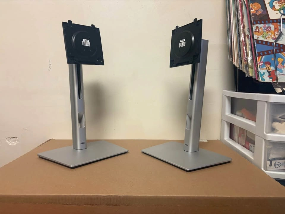 VESA Standard Monitor Stand by Dell - photo 2