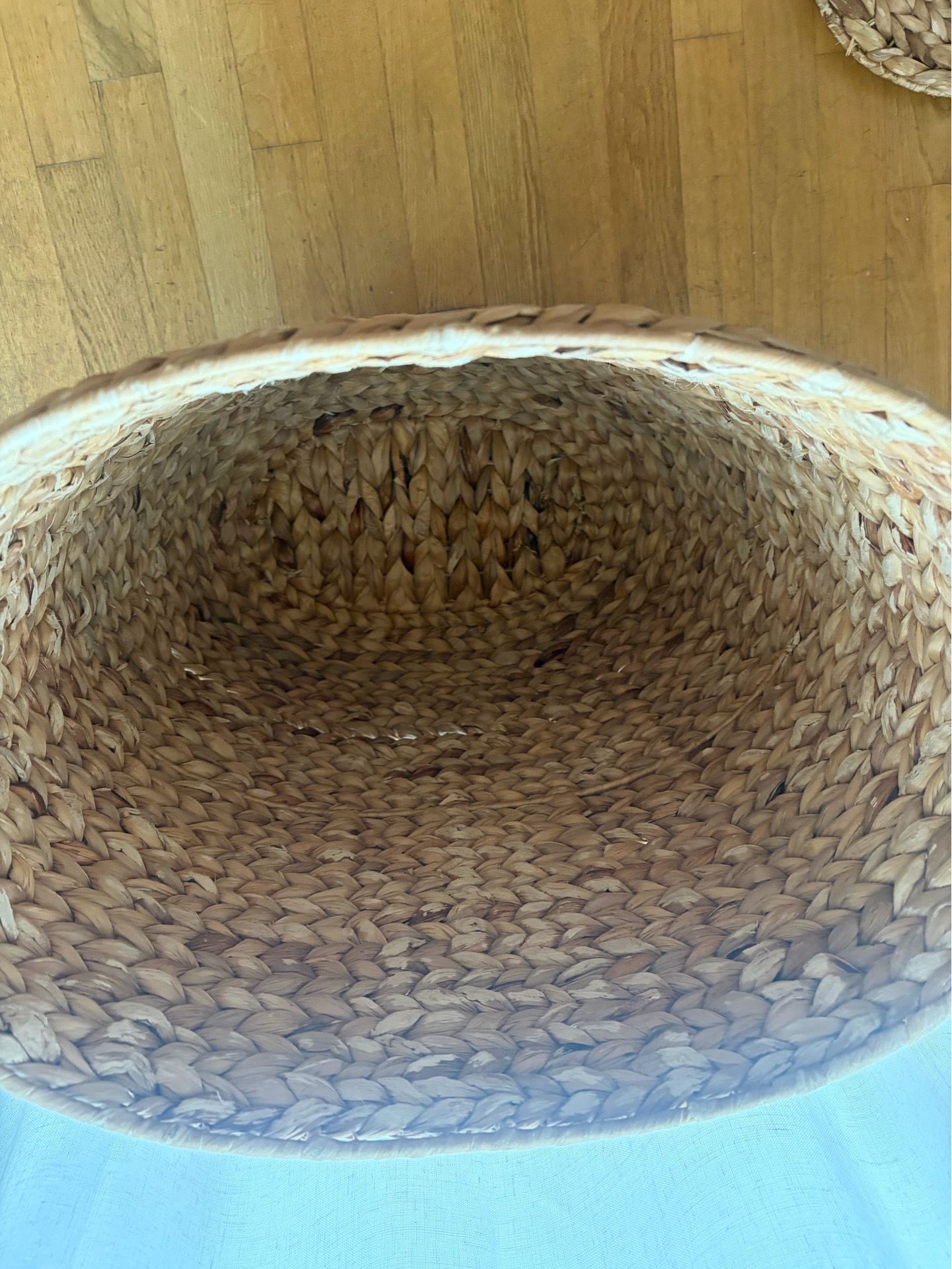 Rattan Basket/Laundry Basket - photo 3