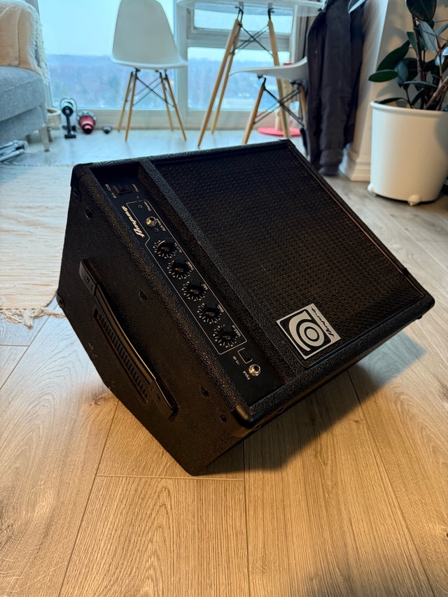 Ampeg BA-108 Bass Combo Amp - photo 5