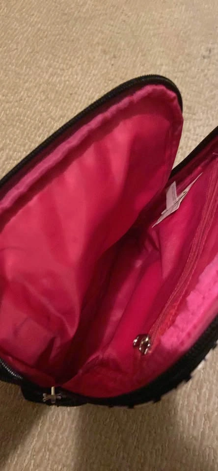 Childish hello Kitty — smaller purse - photo 3