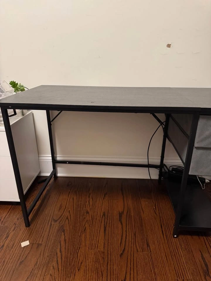 Black desk - photo 4
