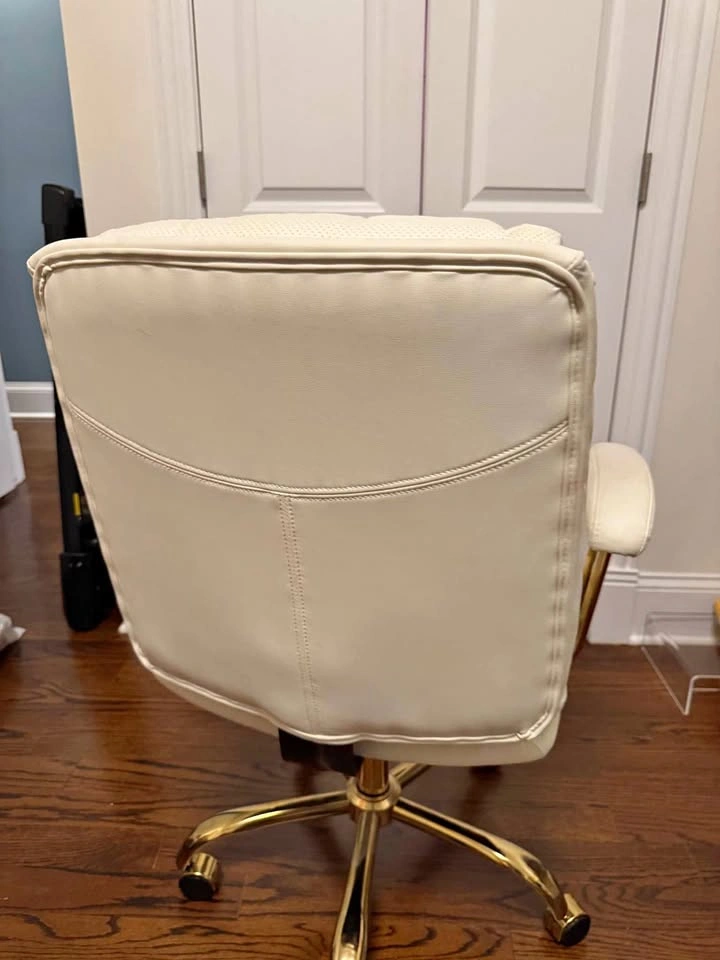 Office chair white