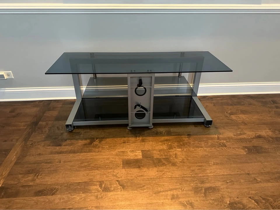 Modern glass TV console - photo 5