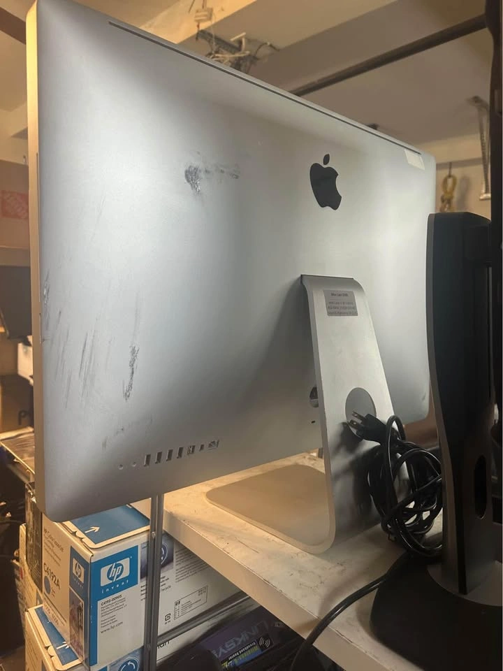 27” iMac Intel i7 -2009 - photo 2