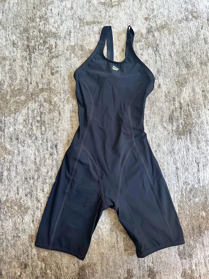 Speedo race suit youth size 22