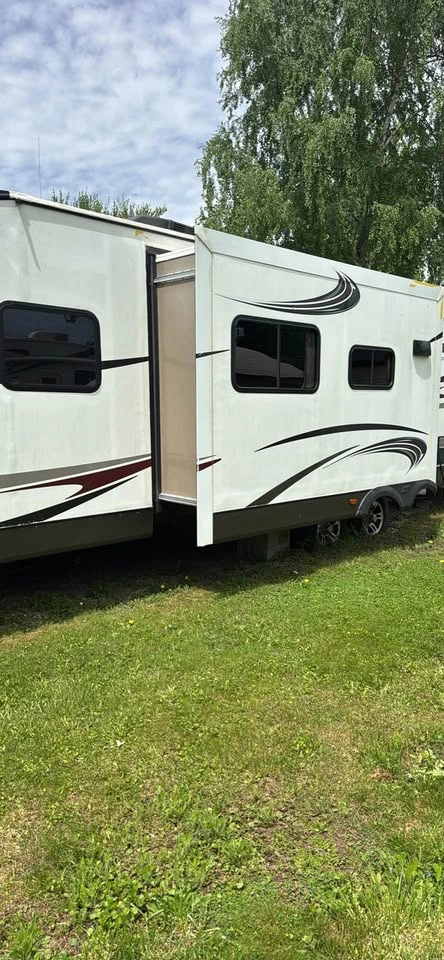2015 StarCraft TravelStar Trailer - photo 2