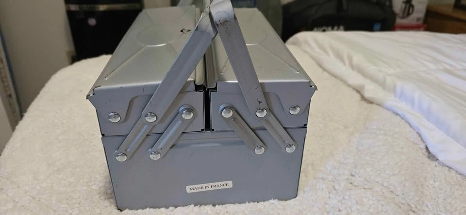 Vintage French Metal Cantilever Toolbox with tools - photo 3