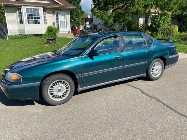 2000 Chevrolet Impala Sedan - photo 2
