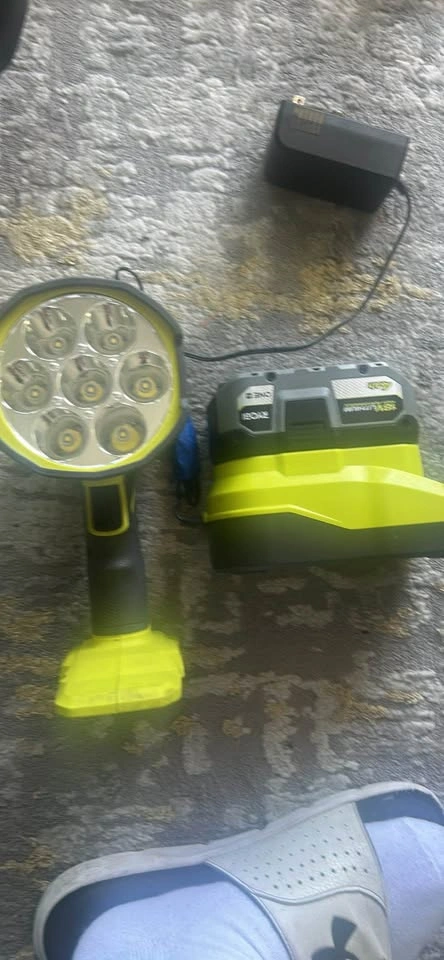 Ryobi ONE+ 18V Tool Package: Zapper, Spotlight, Glue Gun - photo 5