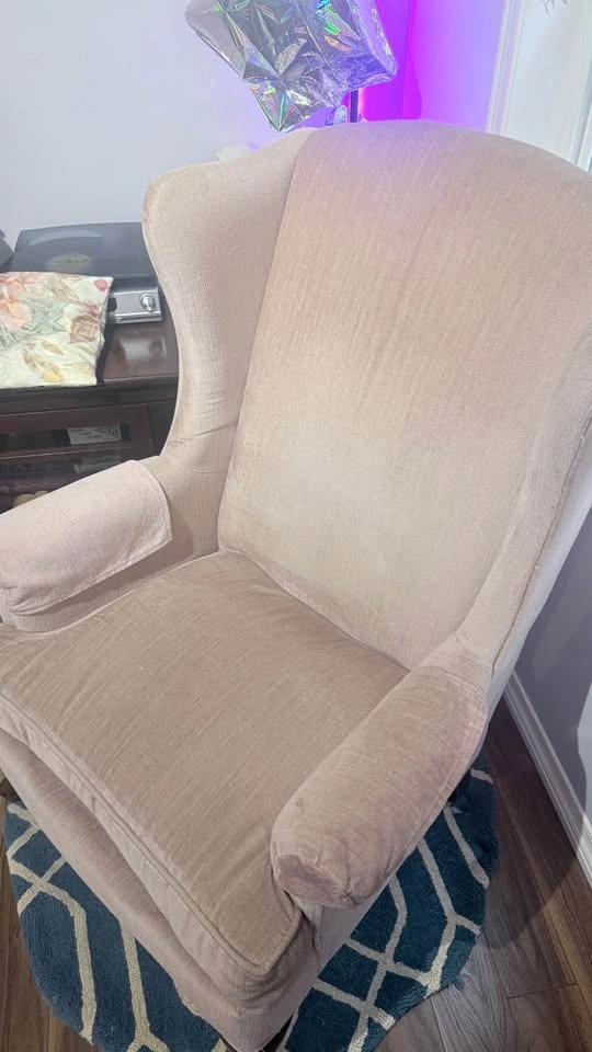 Blush Pink Wingback Accent Chair - photo 2