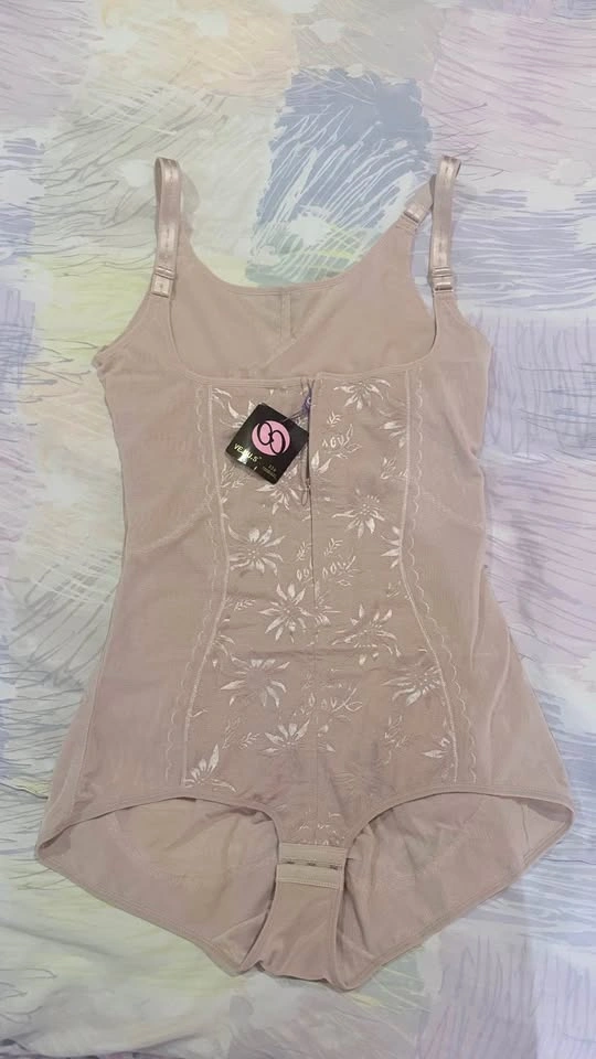 NEW Venus Underbust Full Body Shaper Bodysuit with Tags