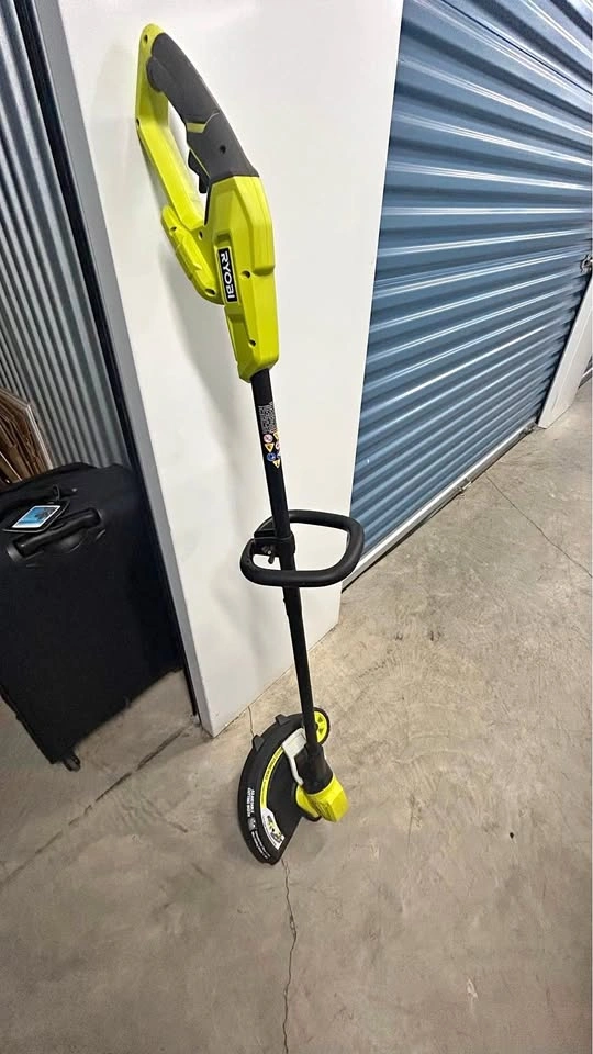 Ryobi 18V 13” Cordless String Trimmer with Battery & Charger