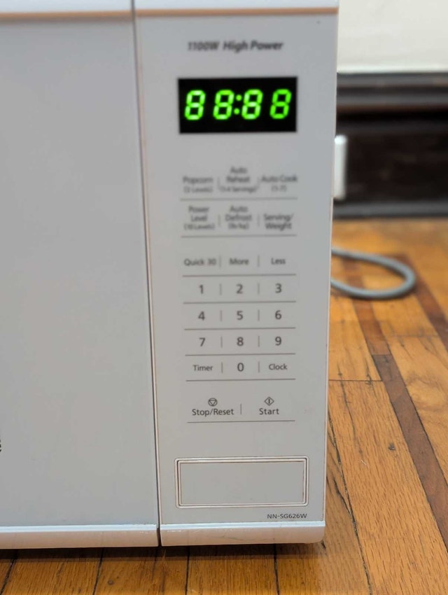 Panasonic microwave - photo 2