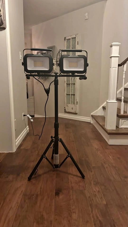 LED Tripod Work Lights