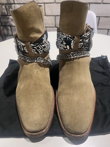 100% Authentic AMIRI Bandana Chain Buckle Boots – Tan Suede - photo 3