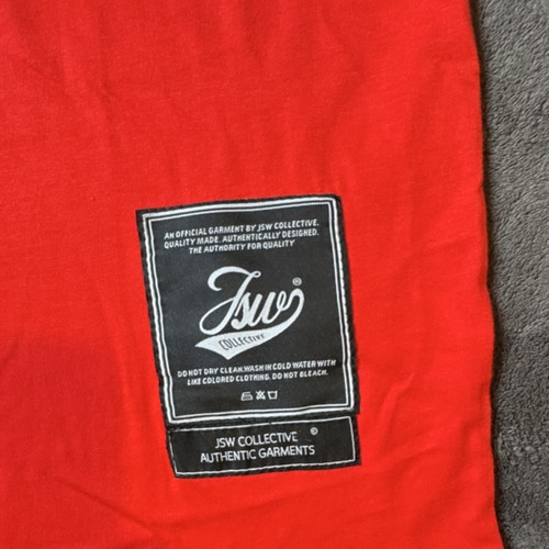 JSW Collective Martin Red Graphic Print Men's Cotton Knit Tee L - photo 2