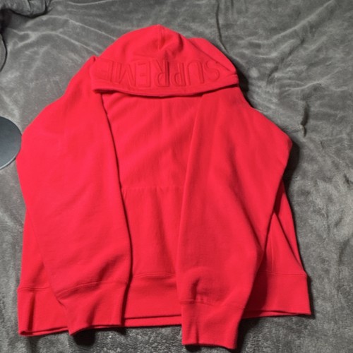 Supreme Embossed Logo Hooded Fleece Sweatshirt FW17 Red XL - photo 3