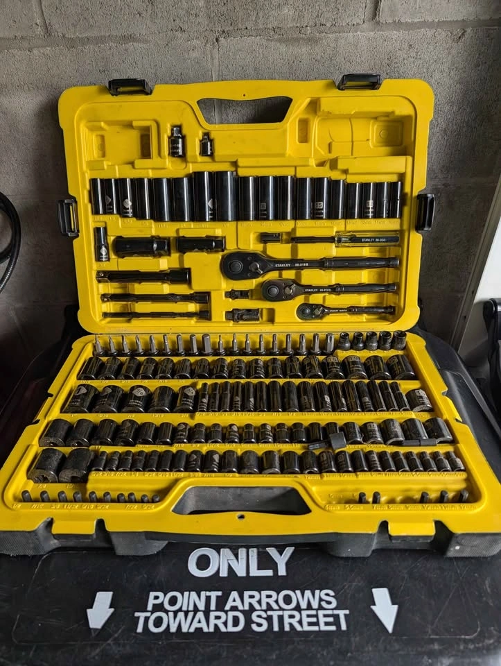 Stanley Professional Grade 229-Piece Mechanics Tool Set - photo 2