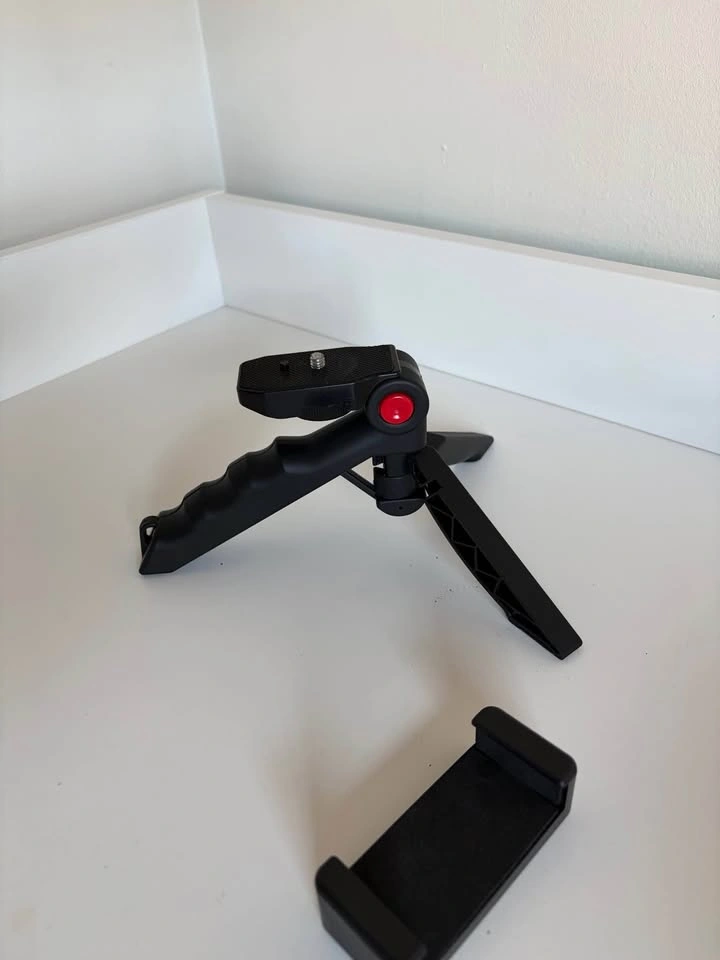 Pistol grip camera / smartphone tripod handle stabilizer - photo 4