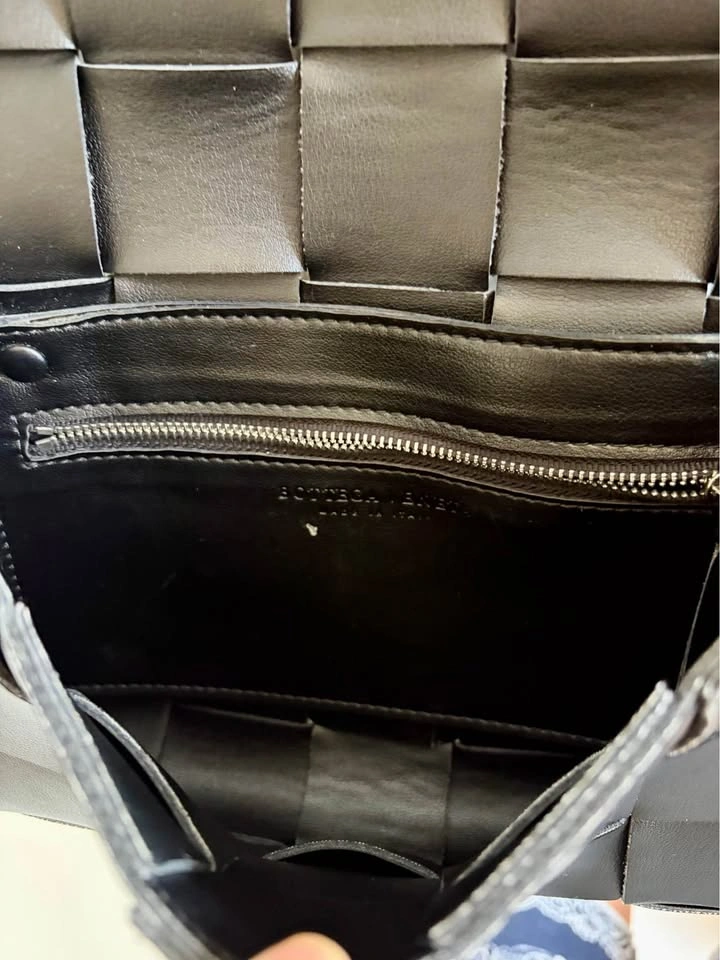 Black Woven Leather Crossbody Casste Bag - photo 4