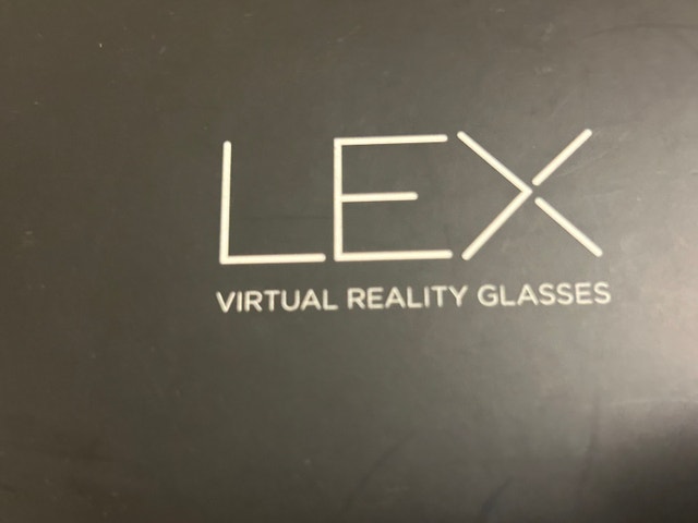 LEX VR8000 Virtual Reality VR Gaming Glasses Goggles + Remote - photo 3