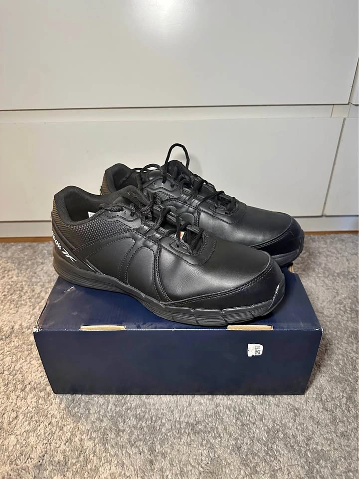 Reebok IB3501 Steel Toe Shoes - Mens 9.5 W (Unisex)