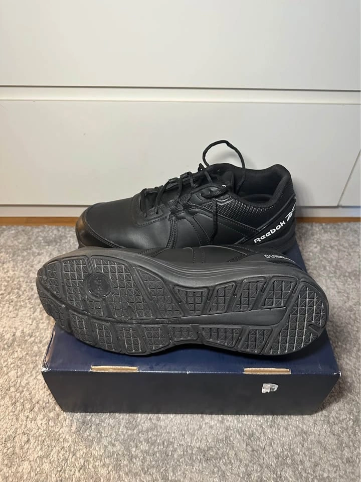 Reebok IB3501 Steel Toe Shoes - Mens 9.5 W (Unisex) - photo 3