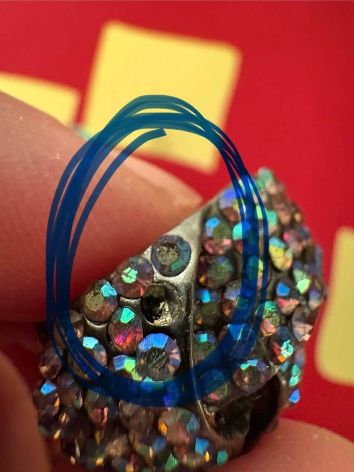 Vintage Clip Earrings Aurora Borealis Rhinestone & Gun Metal - photo 4
