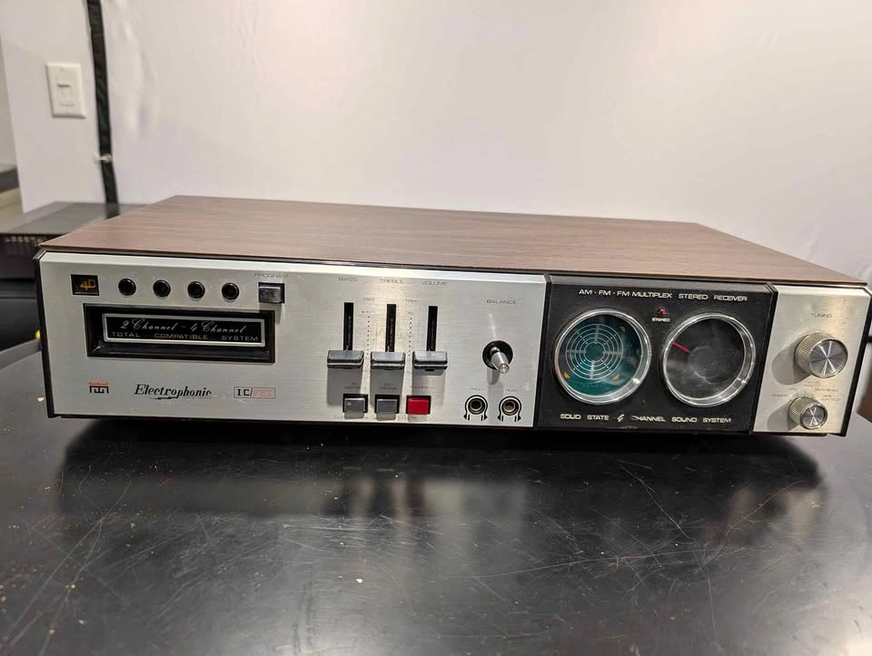 Vintage Electrophonic Model 447 Quadraphonic 8-Track Receiver