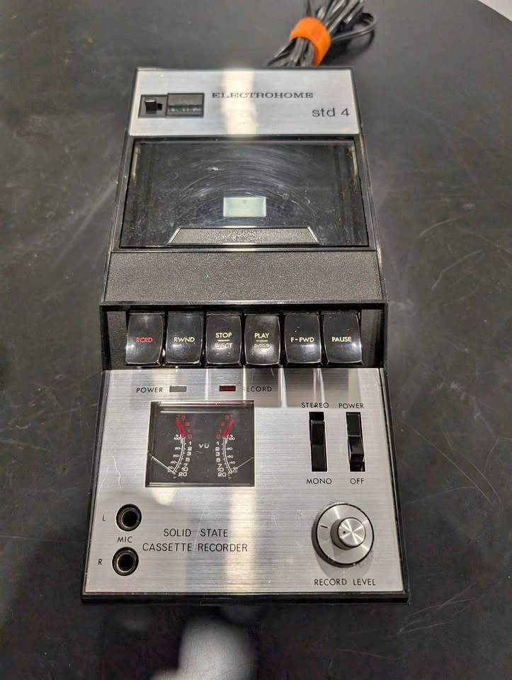 Vintage Electrohome STD 4 Cassette Recorder - For Parts / Repair